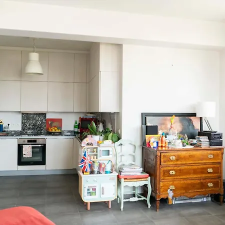 Family Nest Near Gare De L'est And Gare Du Nord * Paris